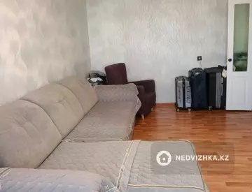 2-комнатная квартира, этаж 6 из 12, 53 м²