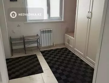 5-комнатный таунхаус, 4 соток, 242 м²