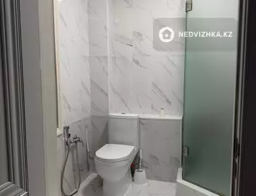 5-комнатный таунхаус, 4 соток, 242 м²
