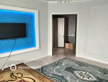 2-комнатная квартира, этаж 6 из 6, 56 м², На длительный срок