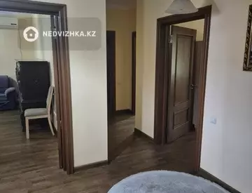 4-комнатная квартира, этаж 2 из 3, 126 м², На длительный срок