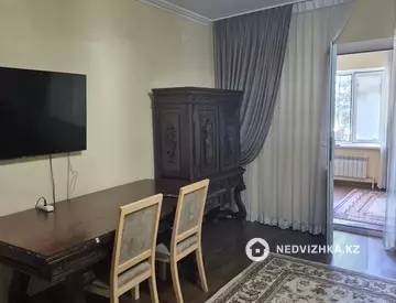 4-комнатная квартира, этаж 2 из 3, 126 м², На длительный срок