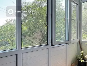 3-комнатная квартира, этаж 5 из 5, 57 м², миниатюра 12
