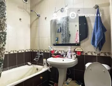 3-комнатная квартира, этаж 5 из 5, 57 м², миниатюра 11