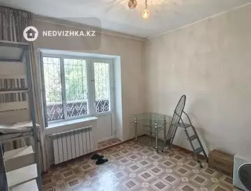 2-комнатная квартира, этаж 3 из 5, 56 м², миниатюра 4