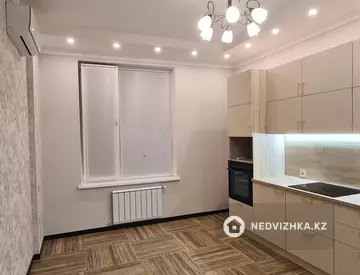 1-комнатная квартира, этаж 15 из 16, 42 м²