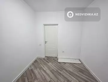 Офис, Магазин и др., этаж 1 из 5, 43 м²