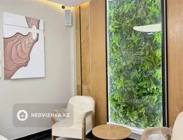 2-комнатная квартира, этаж 3 из 9, 71 м²