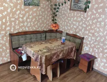 2-комнатный дом, 2 соток, 56 м², На длительный срок