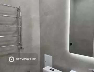 3-комнатная квартира, этаж 8 из 12, 73 м², миниатюра 6