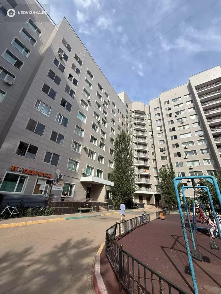 3-комнатная квартира, этаж 2 из 12, 86 м², фотография 4