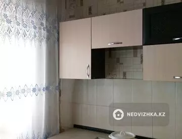 1-комнатная квартира, этаж 4 из 5, 32 м²
