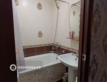 4-комнатная квартира, этаж 3 из 5, 83 м²