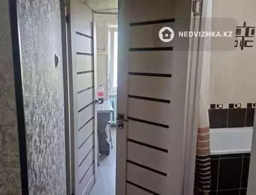 2-комнатная квартира, этаж 3 из 4, 43 м², На длительный срок