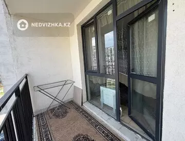 3-комнатная квартира, этаж 6 из 5, 100 м², На длительный срок, миниатюра 6