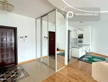 2-комнатная квартира, этаж 17 из 32, 90 м², На длительный срок, миниатюра 7