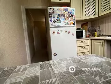 3-комнатная квартира, этаж 3 из 4, 59 м², миниатюра 8