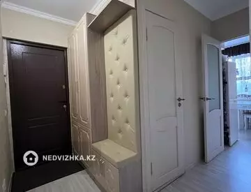 3-комнатная квартира, этаж 3 из 4, 59 м², миниатюра 11