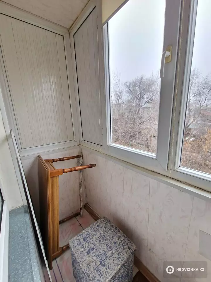 3-комнатная квартира, этаж 3 из 4, 59 м², фотография 5