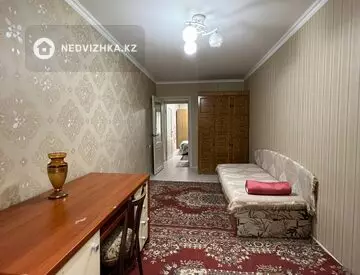 3-комнатная квартира, этаж 3 из 4, 59 м², миниатюра 12