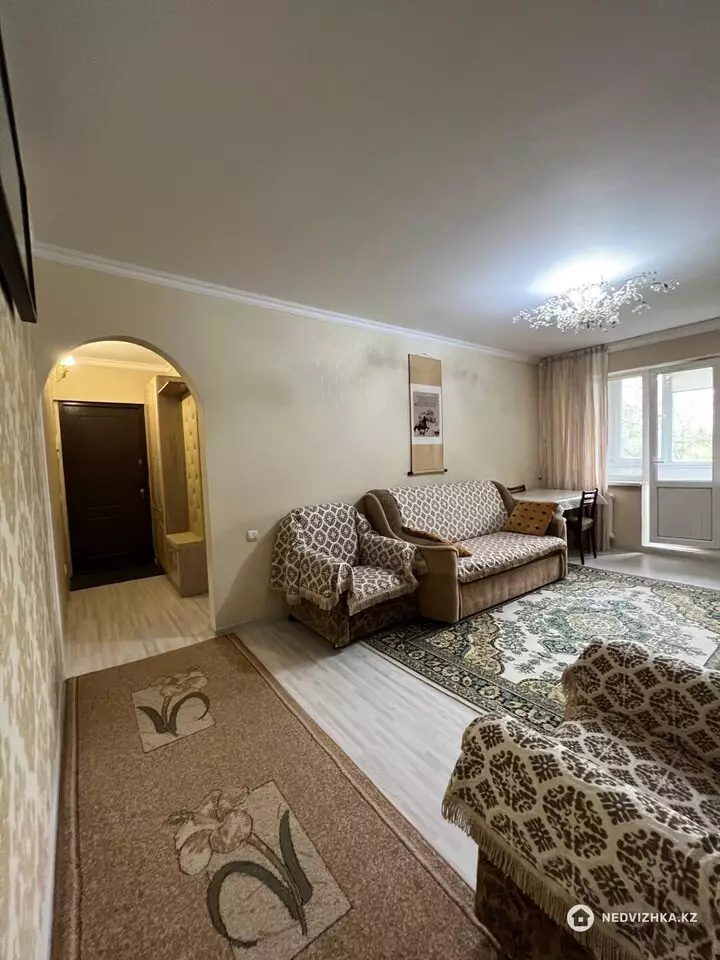 3-комнатная квартира, этаж 3 из 4, 59 м², фотография 4