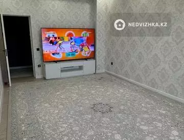 2-комнатная квартира, этаж 7 из 10, 81 м²