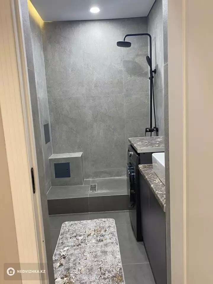 2-комнатная квартира, этаж 5 из 5, 67 м², На длительный срок, фотография 3
