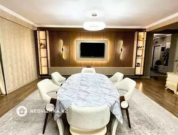 4-комнатная квартира, этаж 3 из 9, 155 м²