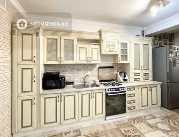 4-бөлмелі пәтер, қабат 3 барлық қабат саны 9, 155 м², 6-нобай