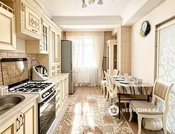 4-комнатная квартира, этаж 3 из 9, 155 м²
