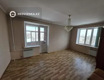 3-комнатная квартира, этаж 4 из 4, 74 м²