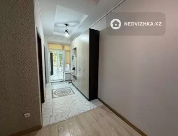 4-комнатный таунхаус, 0.3 соток, 110 м²