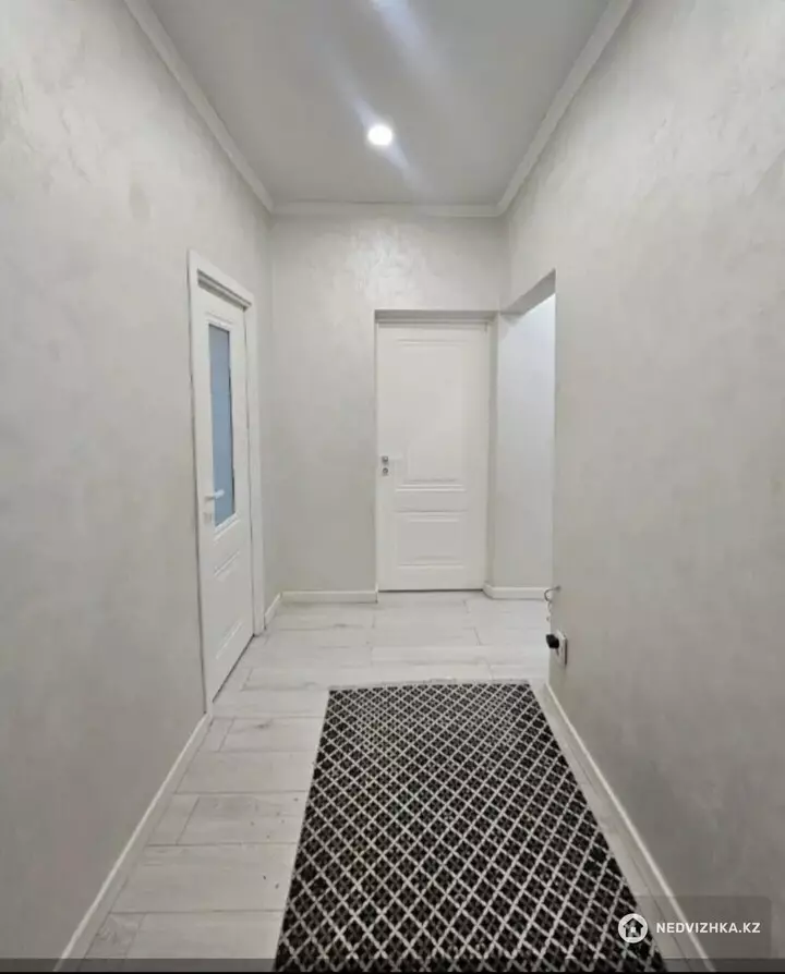 3-комнатная квартира, этаж 9 из 9, 70 м², фотография 5