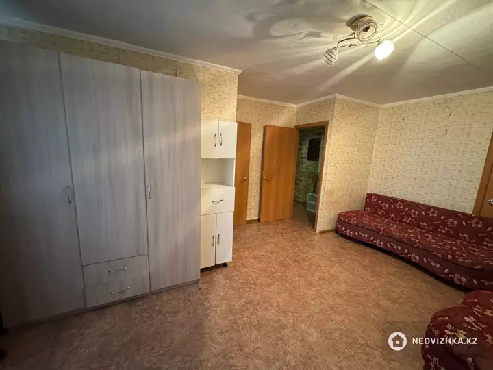 1-комнатная квартира, этаж 2 из 5, 31 м², фотография 3
