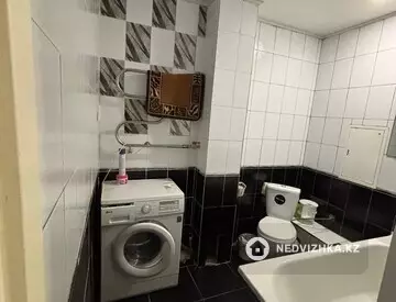 1-комнатная квартира, этаж 3 из 4, 27 м², Посуточно