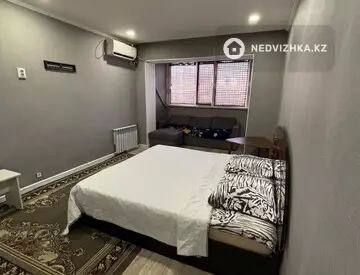 1-комнатная квартира, этаж 3 из 4, 27 м², По часам