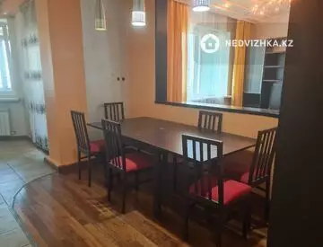4-комнатная квартира, этаж 16 из 23, 150 м², На длительный срок