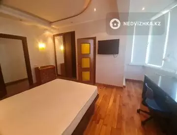 4-комнатная квартира, этаж 16 из 23, 150 м², На длительный срок