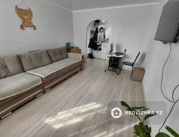 2-комнатная квартира, этаж 2 из 11, 48 м²