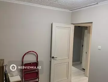 3-комнатная квартира, этаж 3 из 5, 62 м²