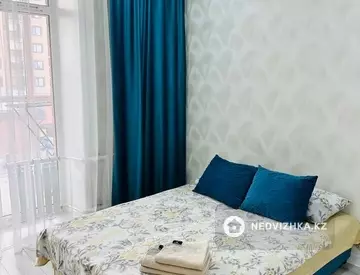 2-комнатная квартира, этаж 4 из 5, 40 м², Посуточно