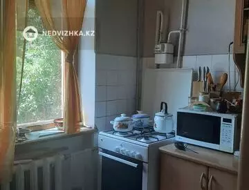 3-комнатная квартира, этаж 3 из 3, 75 м²