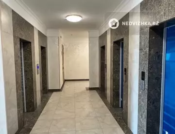4-комнатная квартира, этаж 22 из 24, 202 м²