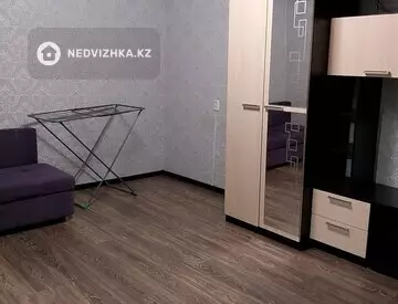 3-комнатная часть дома, 6 соток, 75 м², На длительный срок
