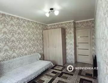 2-комнатная квартира, этаж 5 из 5, 42 м²