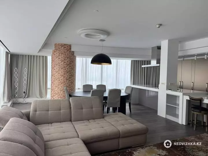 4-комнатная квартира, этаж 12 из 22, 185 м², фотография 5