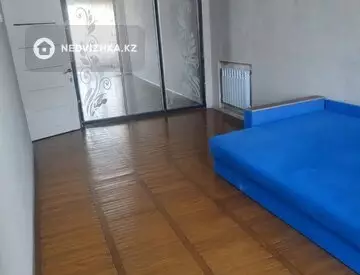 4-комнатная квартира, этаж 2 из 2, 90 м²