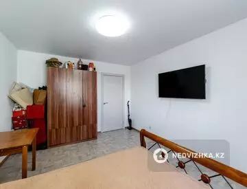 2-комнатная квартира, этаж 5 из 9, 59 м², миниатюра 6