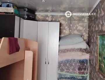 2-комнатная квартира, этаж 1 из 4, 42 м²