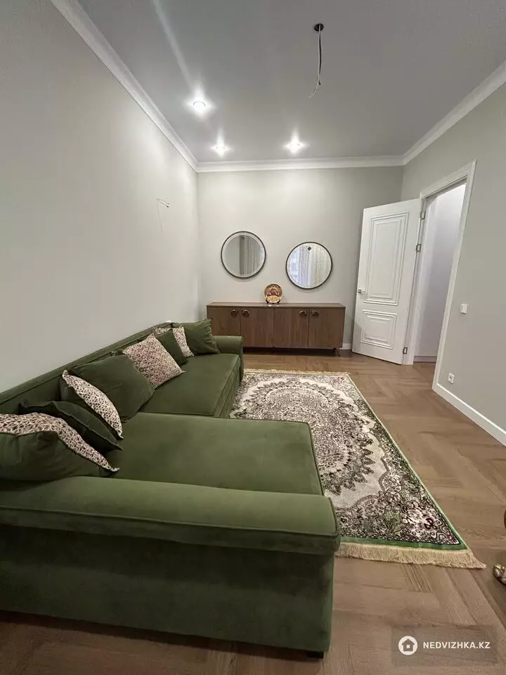 2-комнатная квартира, этаж 2 из 12, 59 м²
